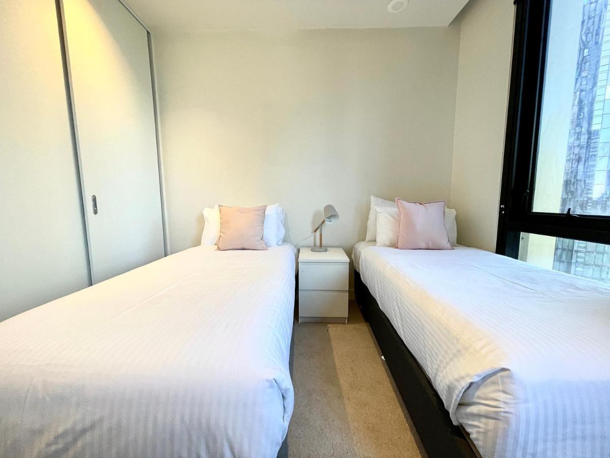 מלבורן Readyset Apartments At Empire מראה חיצוני תמונה